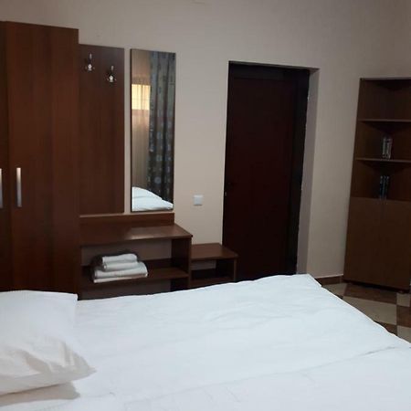 Victoria 1 Apartman Campina Kültér fotó