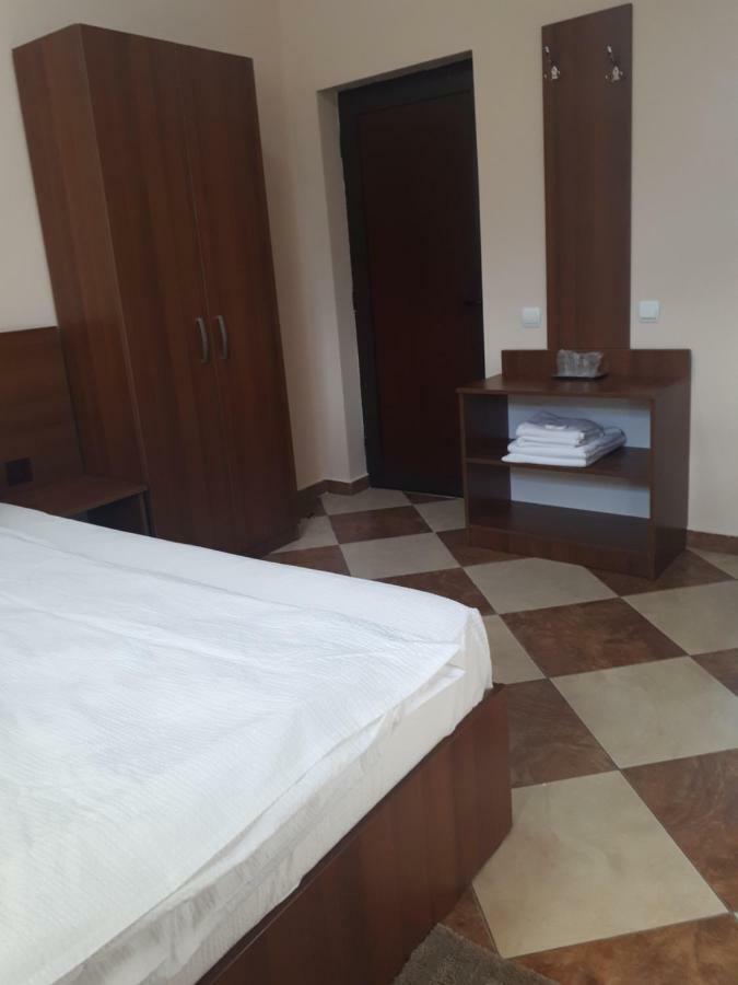Victoria 1 Apartman Campina Kültér fotó