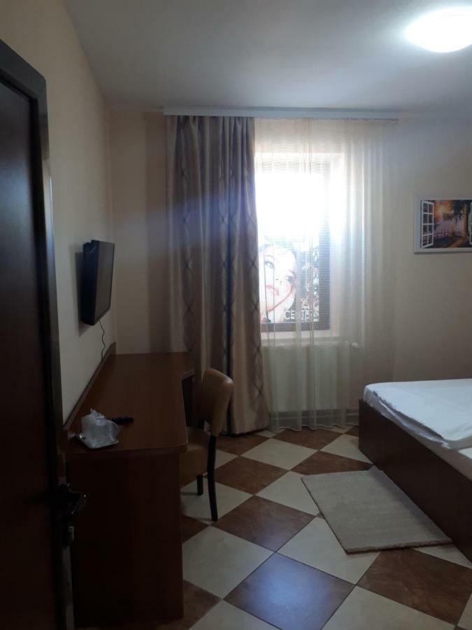 Victoria 1 Apartman Campina Kültér fotó